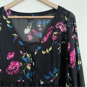 Torrid Bright Floral Chiffon Shirt Dress Button Front Knee Length Size M / L